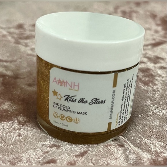 Makeup bundle - Picture 3 of 9